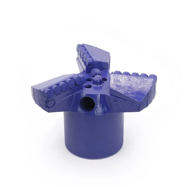 Outil de forage pdc percevoir trois ailes foret